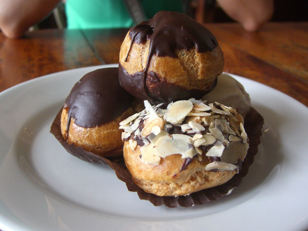 Profiteroles truck