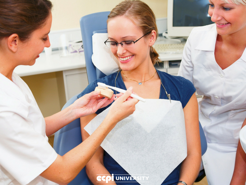 Why Dental Assisting is a Good Choice | ECPI University