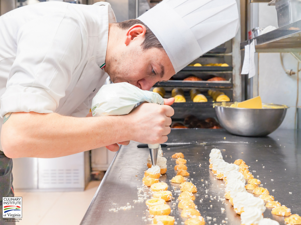 Pastry Chef Education: What Do I Need to Study for this Career?