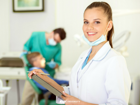 Why Dental Assisting is a Good Career Choice: A Guide to Dental Assisting