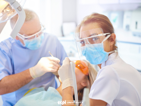 Dental Assistant: Responsibilities they Handle Every Day