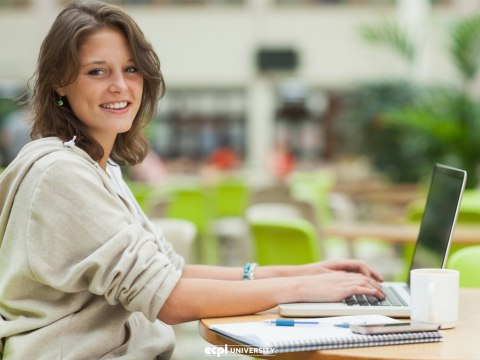 How to Study Online Effectively: 5 Tips for Success!